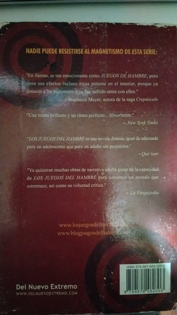 Libro En Llamas de Suzanne Collins - 2