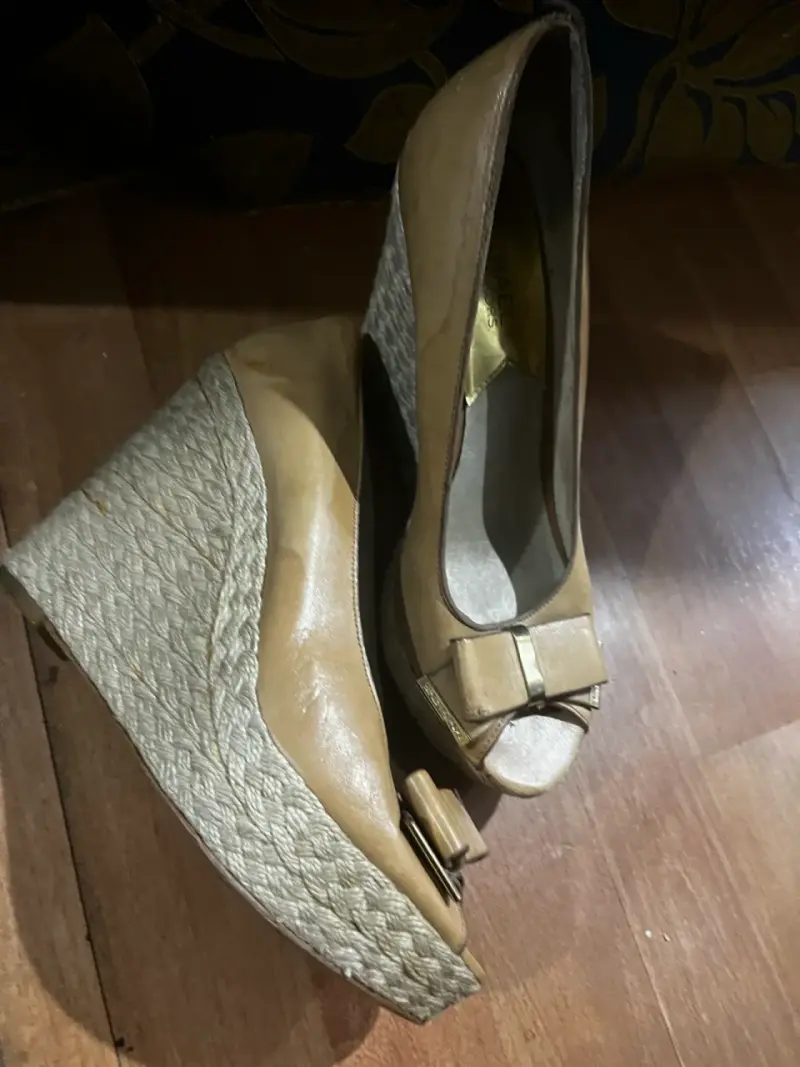 Zapatos de cuña dorados Michael Kors - 4