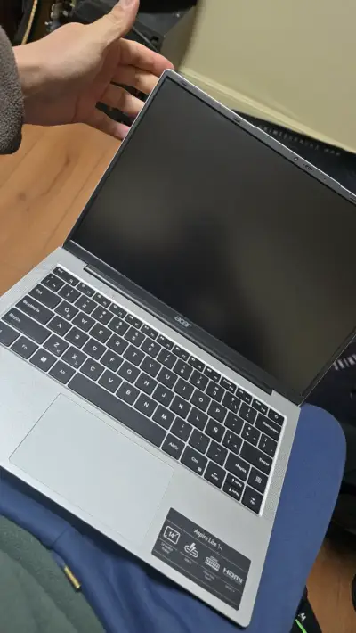 Laptop Acer Aspire Lite 14 (Core i3, 14") -AL14-31 - miniatura 1
