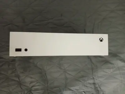 Consola Xbox Series S en buen estado - miniatura 1