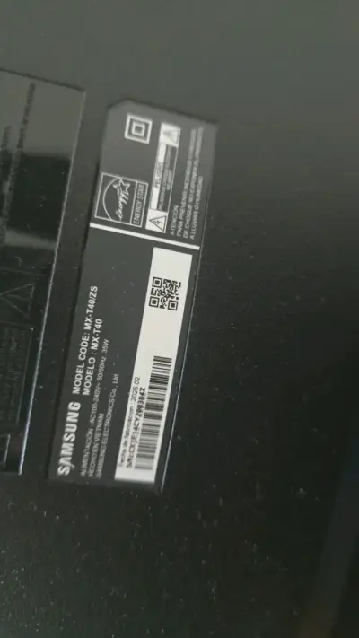 Parlante Samsung MX-T40 con sonido potente - miniatura 3