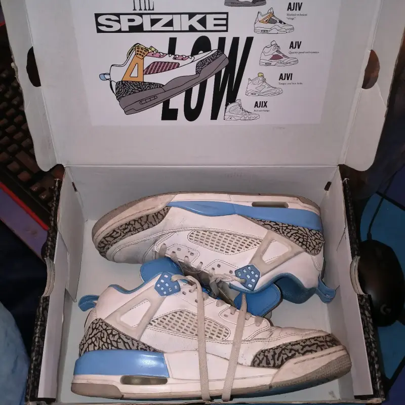 Zapatillas Jordan Spizike Low Blancas y Azules - 1