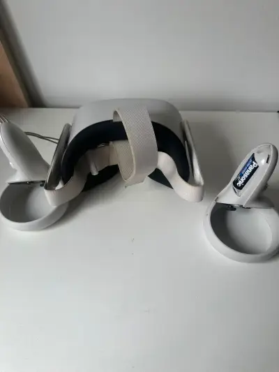 Gafas de Realidad Virtual con Controles Panasonic - miniatura 3