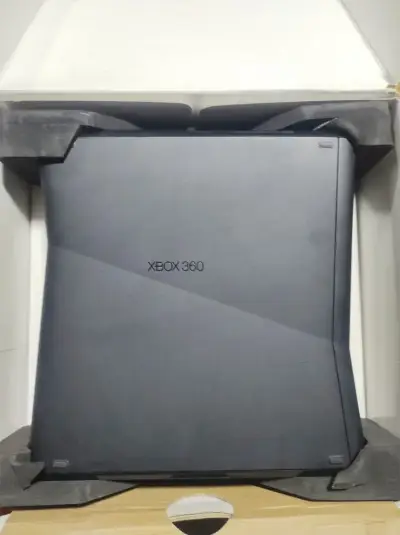 Consola Xbox 360 con Kinect nuevo con caja. - miniatura 3