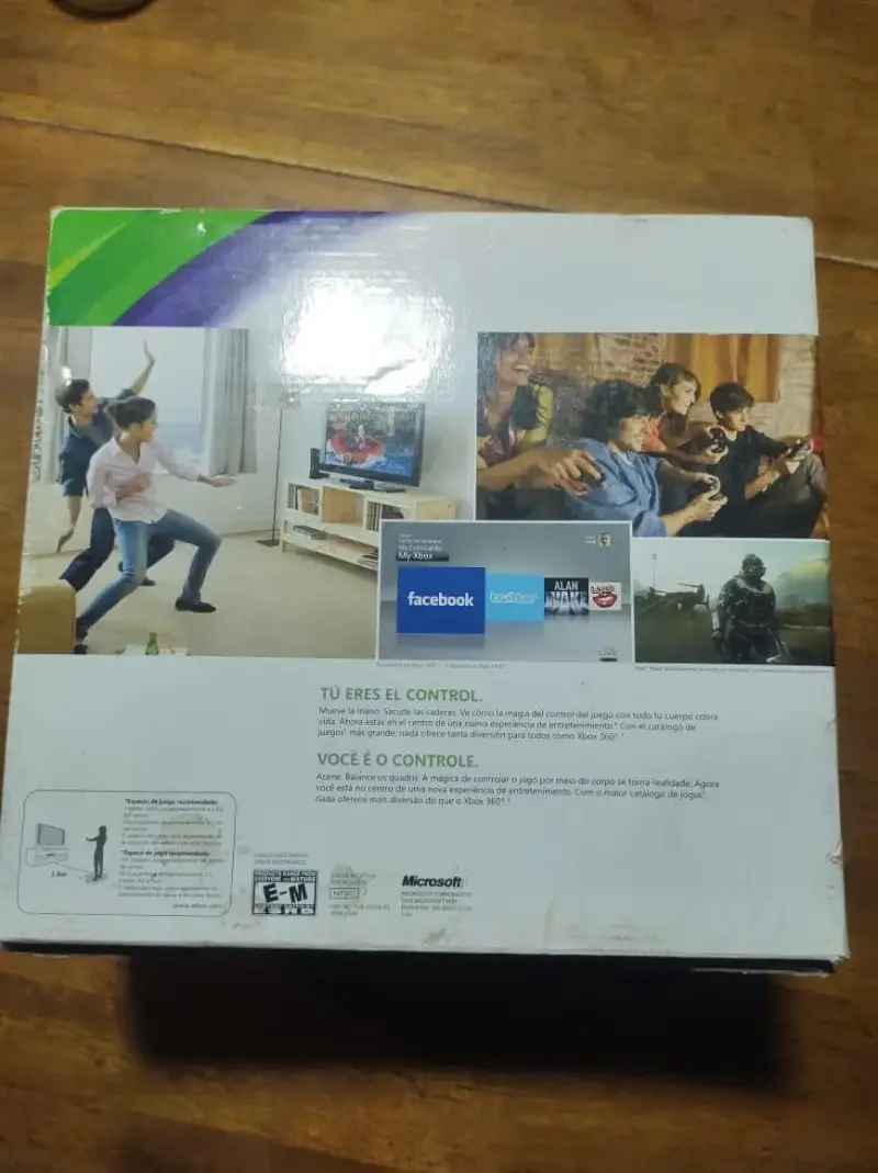 Consola Xbox 360 con Kinect nuevo con caja. - 4