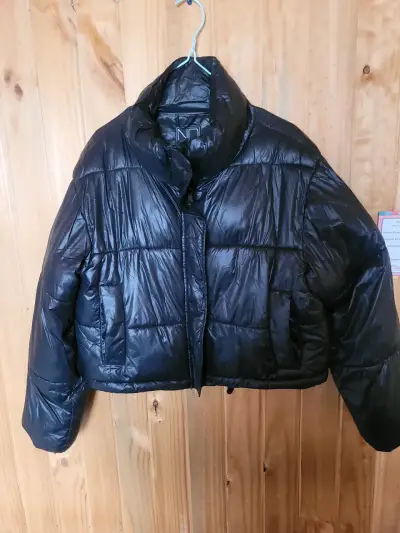 Chaqueta acolchada negra NoBo para mujer - miniatura 1
