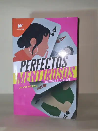 Libros Perfectos Mentirosos de Alex Mírez - miniatura 1