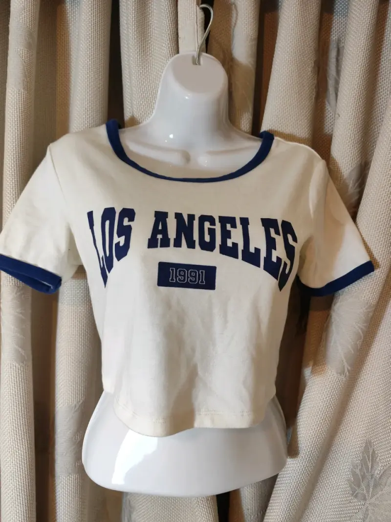 Pack de poleras estampadas para mujer - 2