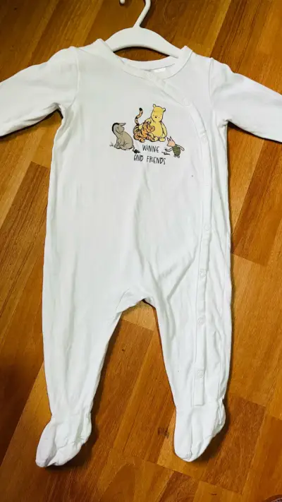 Pijamas de bebé con diseños de personajes - miniatura 1