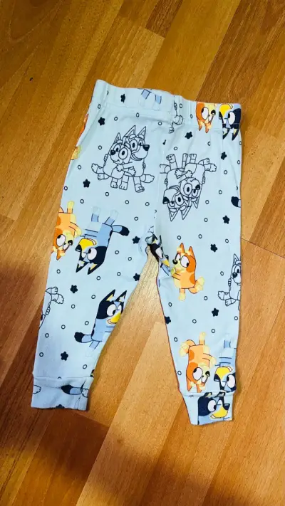 Pack de pantalones para bebé con diseños variados - miniatura 2