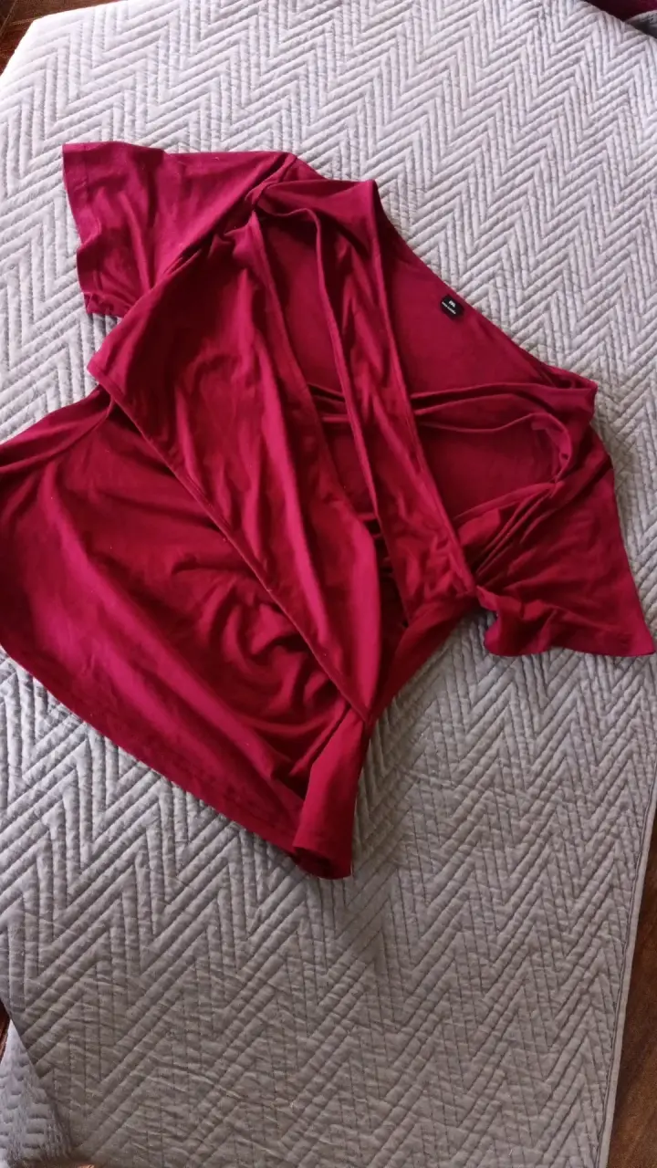 Blusa roja de manga corta para mujer - 1