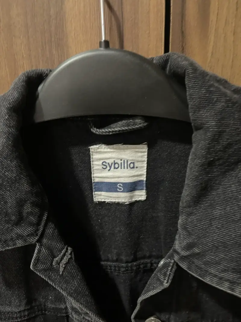 Chaqueta de mezclilla negra desgastada Sybilla - 2