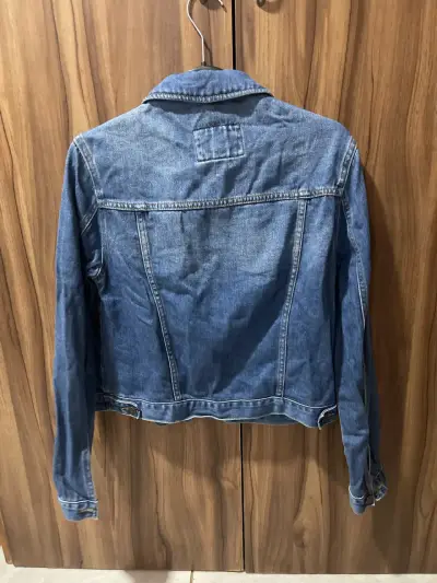 Chaqueta de mezclilla azul Forever 21 para mujer - miniatura 3