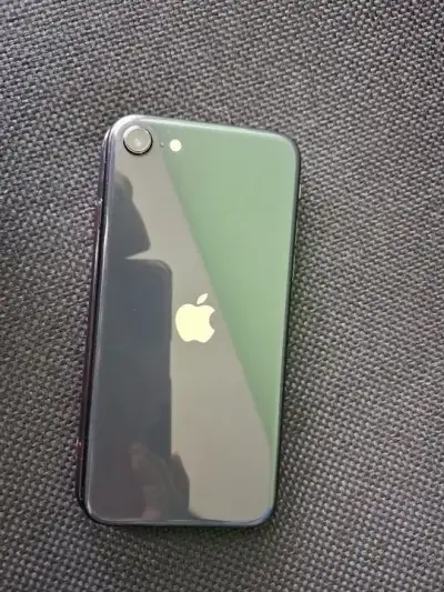 iPhone SE 2 - miniatura 3