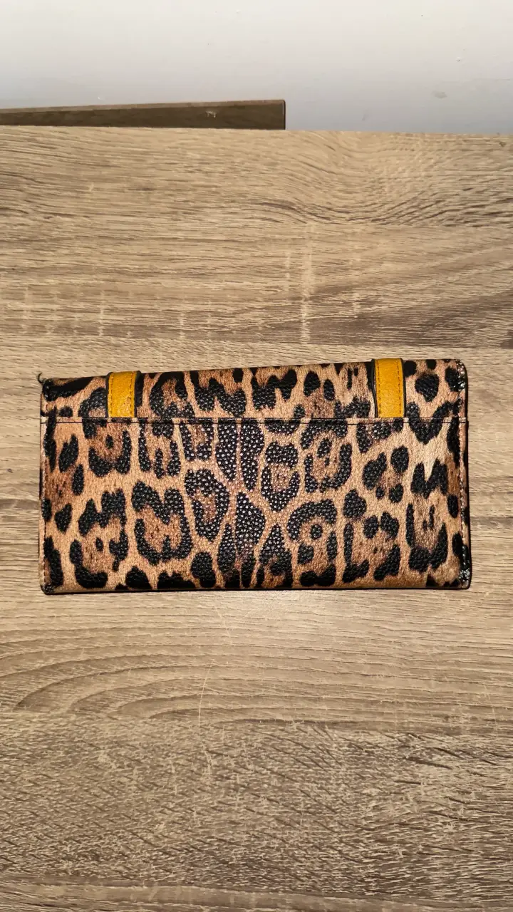 Billetera de mano estampado leopardo - 4