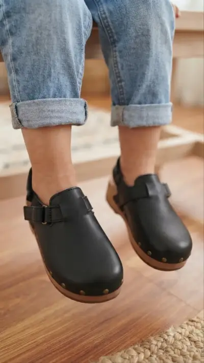 Suecos  de cuero negro para niñas Zara - miniatura 2
