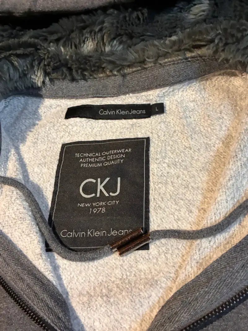 Poleron calvin klein hombre - 2