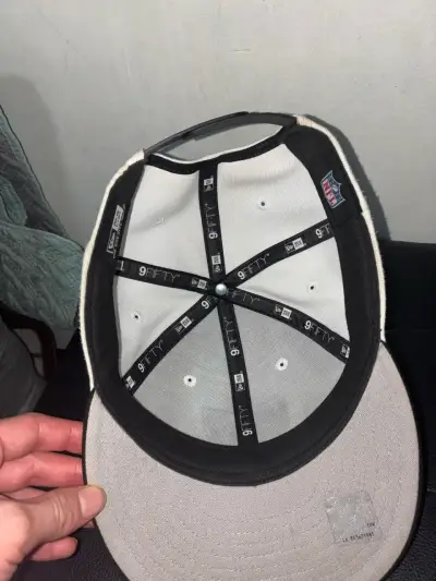 Gorra New Era Raiders blanca y negra - miniatura 3