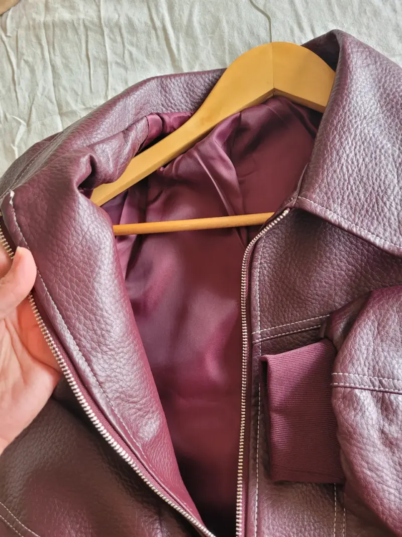Chaqueta de cuero sintético burdeos para mujer - 2