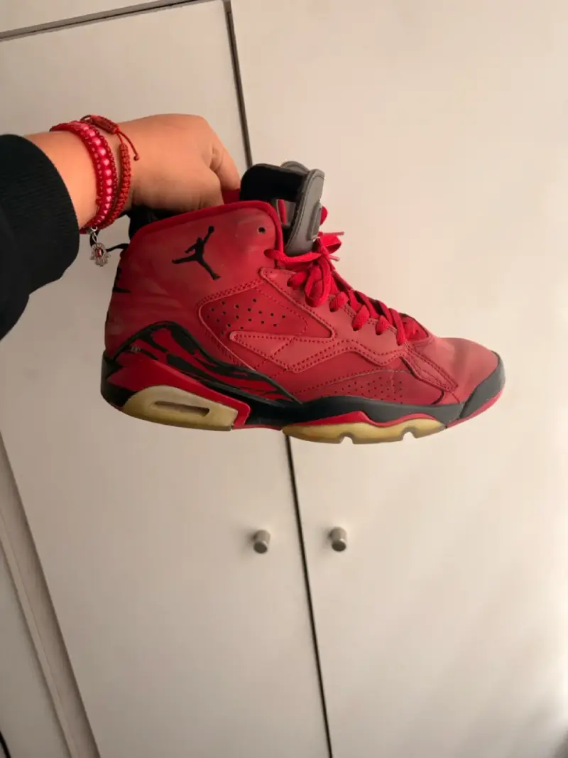 Zapatillas rojas para hombre talla 42,5 - 2