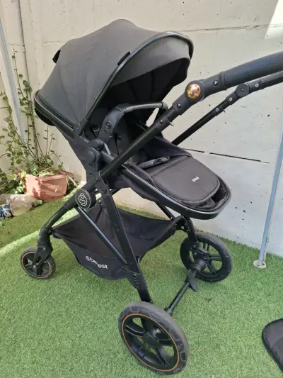 Coche de bebé Bebesit negro plegable - miniatura 4
