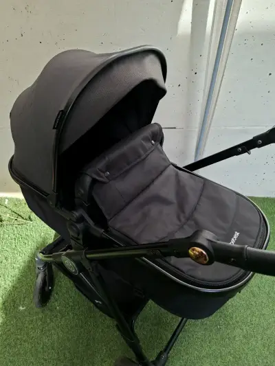 Coche de bebé Bebesit negro plegable - miniatura 10