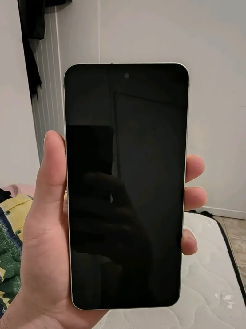 Samsung Galaxy A56 5G en perfecto estado - 1