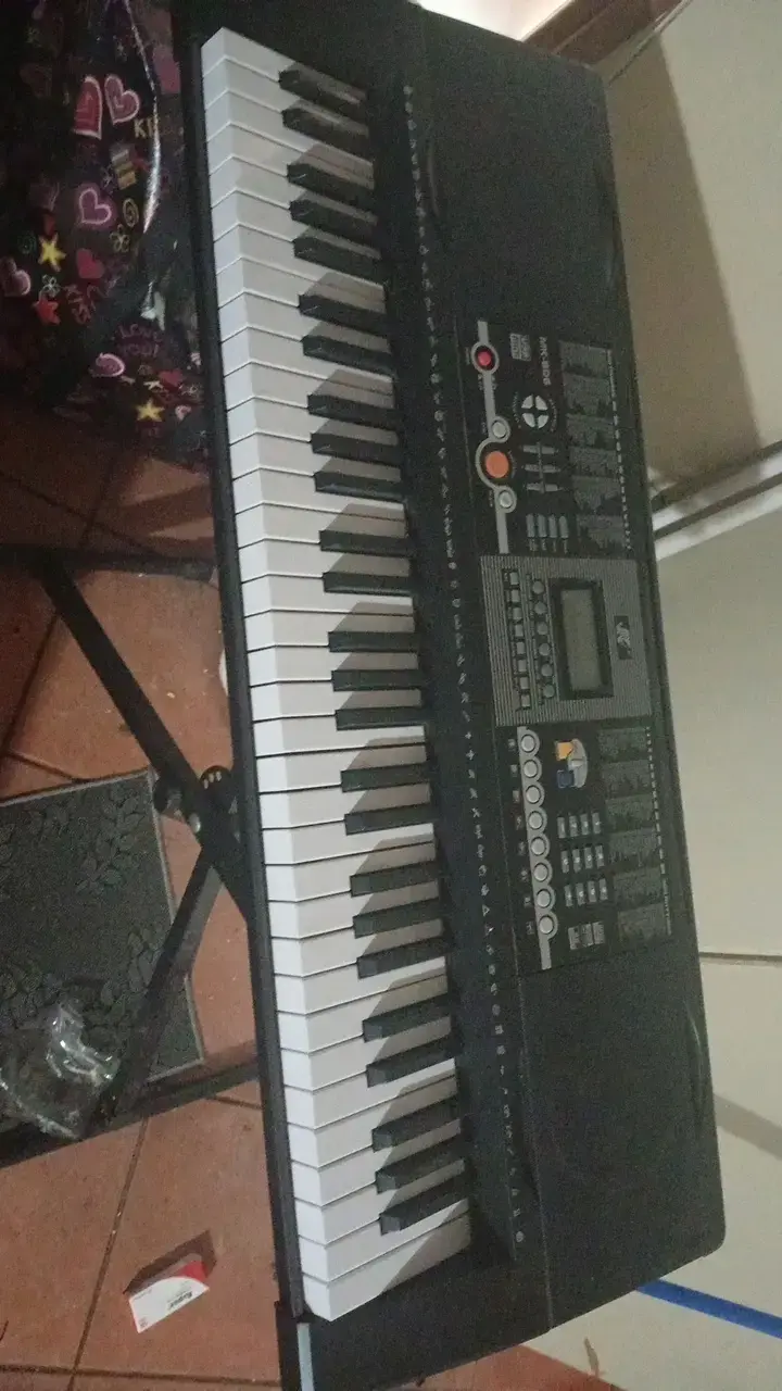 Teclado electrónico MK-906 con 61 teclas - 1