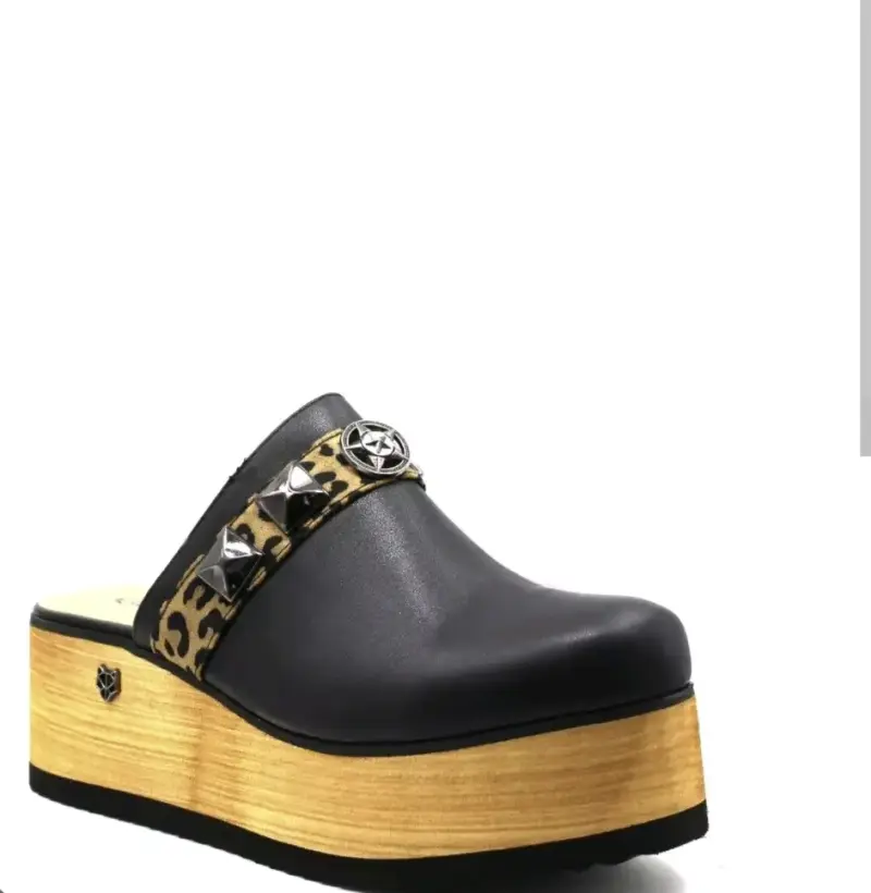 Zuecos de Plataforma Negros con Detalles Leopardo - 1