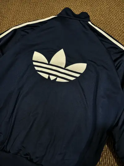 Chaqueta deportiva Adidas Firebird logo bordado - miniatura 3
