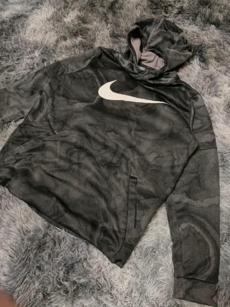 Polerón Nike Dri-Fit con capucha negro - 2
