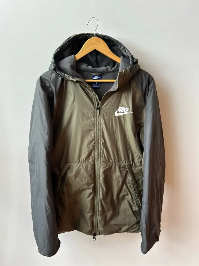 Chaqueta Nike con capucha verde y gris - 1