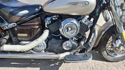 Moto Yamaha DragStar 400cc en buen estado - miniatura 2