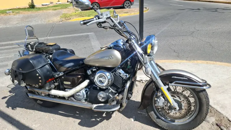 Moto Yamaha DragStar 400cc en buen estado - 4