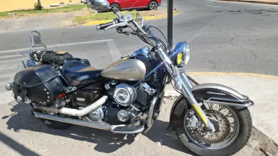 Moto Yamaha DragStar 400cc en buen estado - miniatura 4