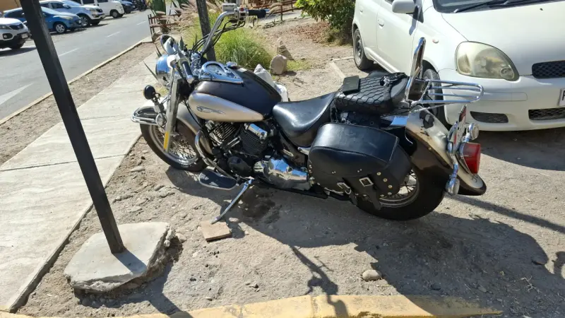 Moto Yamaha DragStar 400cc en buen estado - 6