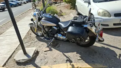 Moto Yamaha DragStar 400cc en buen estado - miniatura 6