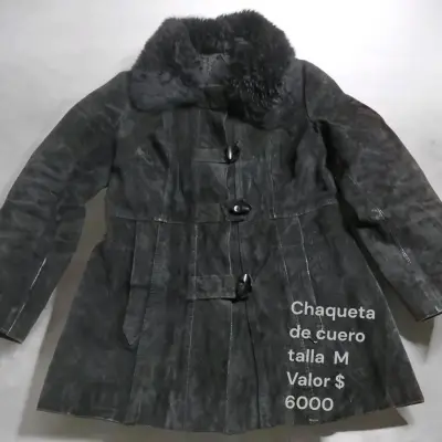 Chaqueta de cuero negra talla M - miniatura 1