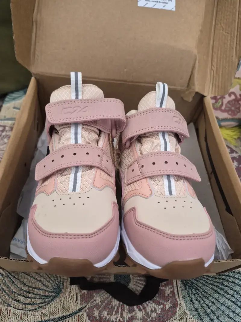 Zapatillas deportivas infantiles rosadas Colloky - 2