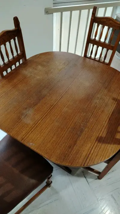 Juego de Comedor de Madera con 4 Sillas - miniatura 4