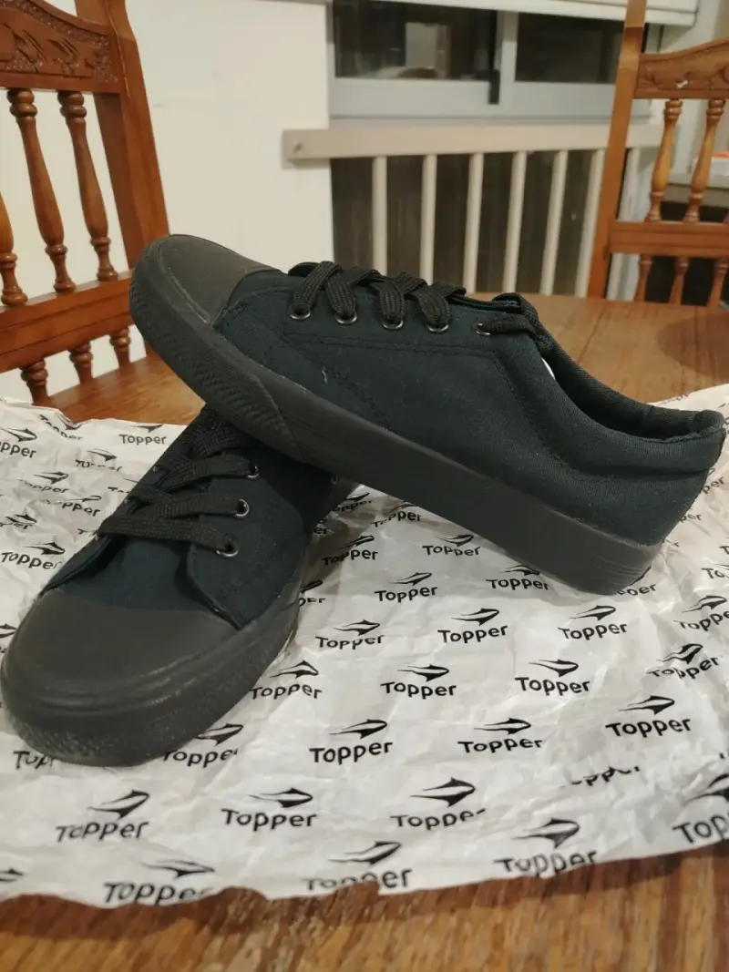 Zapatillas negras casuales Topper Talla 39 - 1