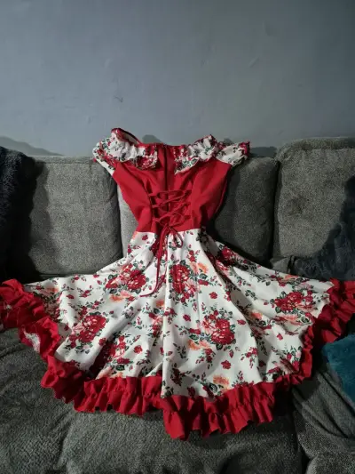Vestido hermoso de cueca estilo corsé - miniatura 3