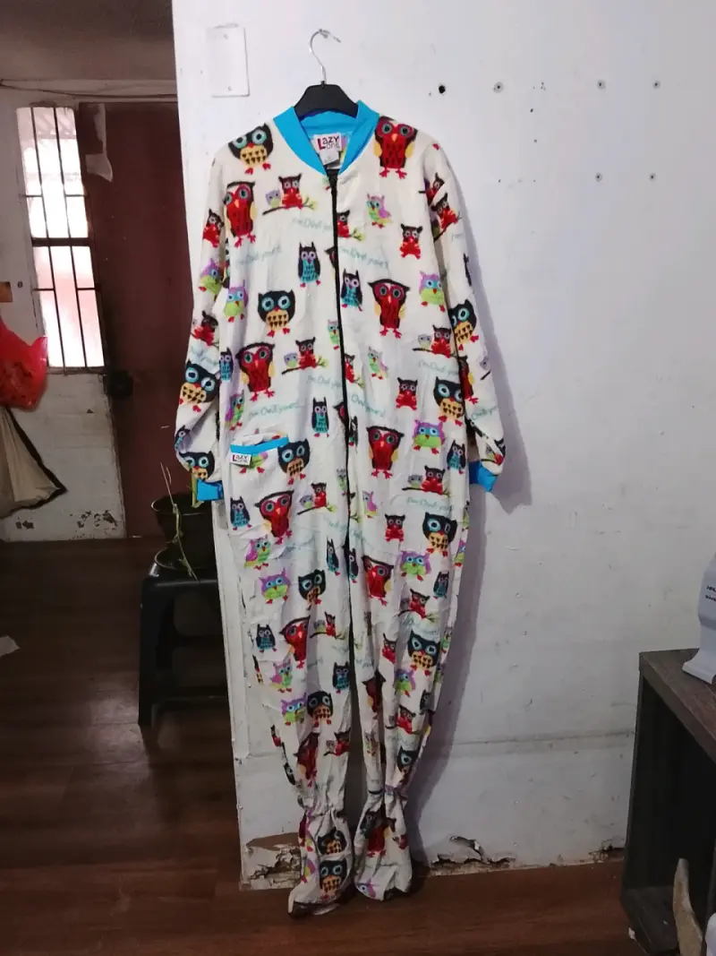Pijama enterizo con diseño de búhos para adultos - 1