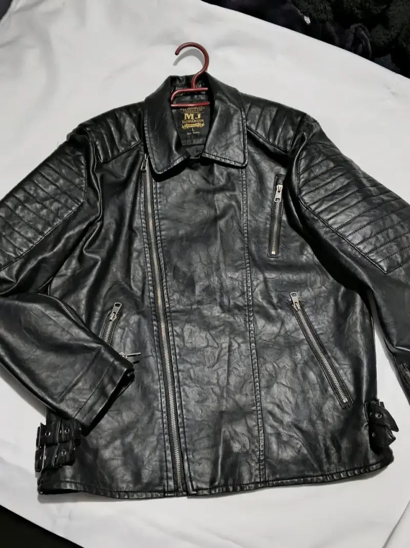 Chaqueta de cuero negra estilo biker para hombre - 2