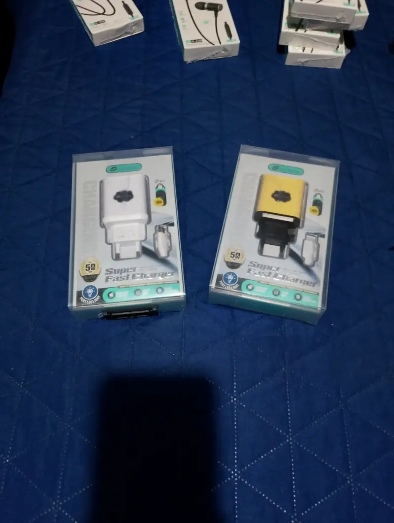 Cargador rápido USB 5.8 amperescon adaptadortipo c