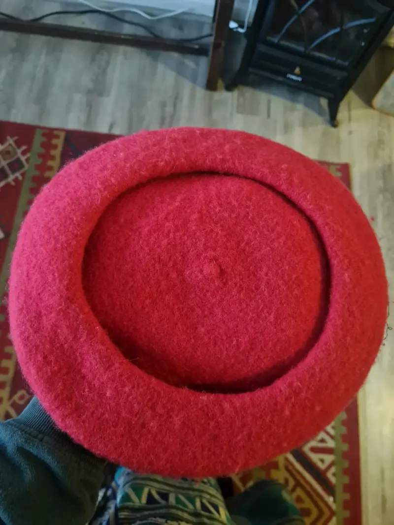 Boina roja adulto - 3