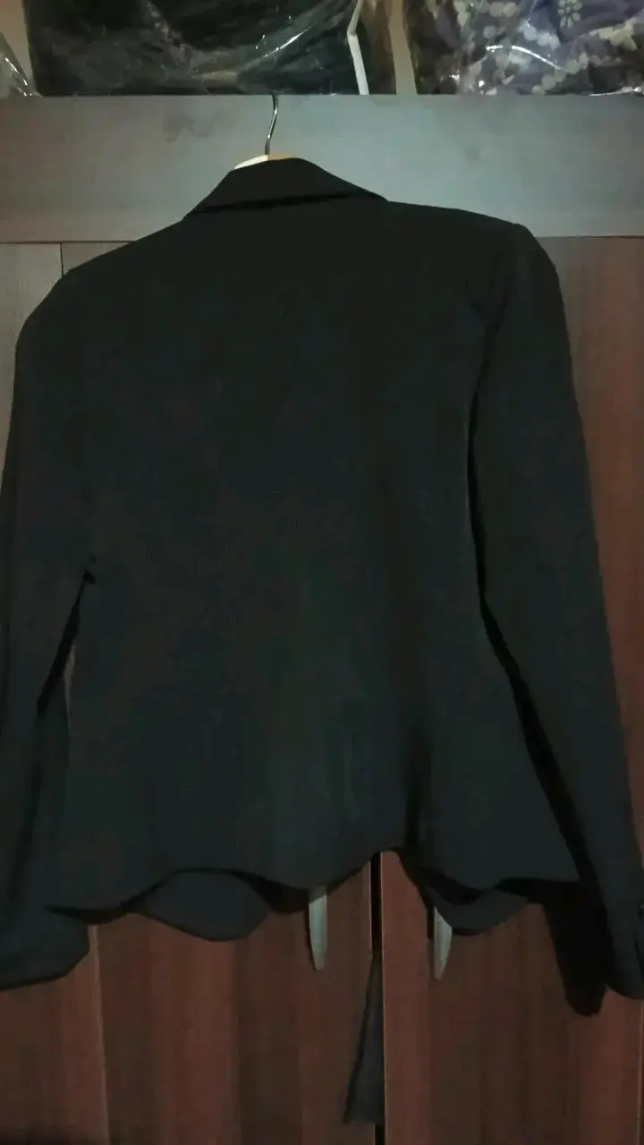 Blazer negro Ellus talla L - 2