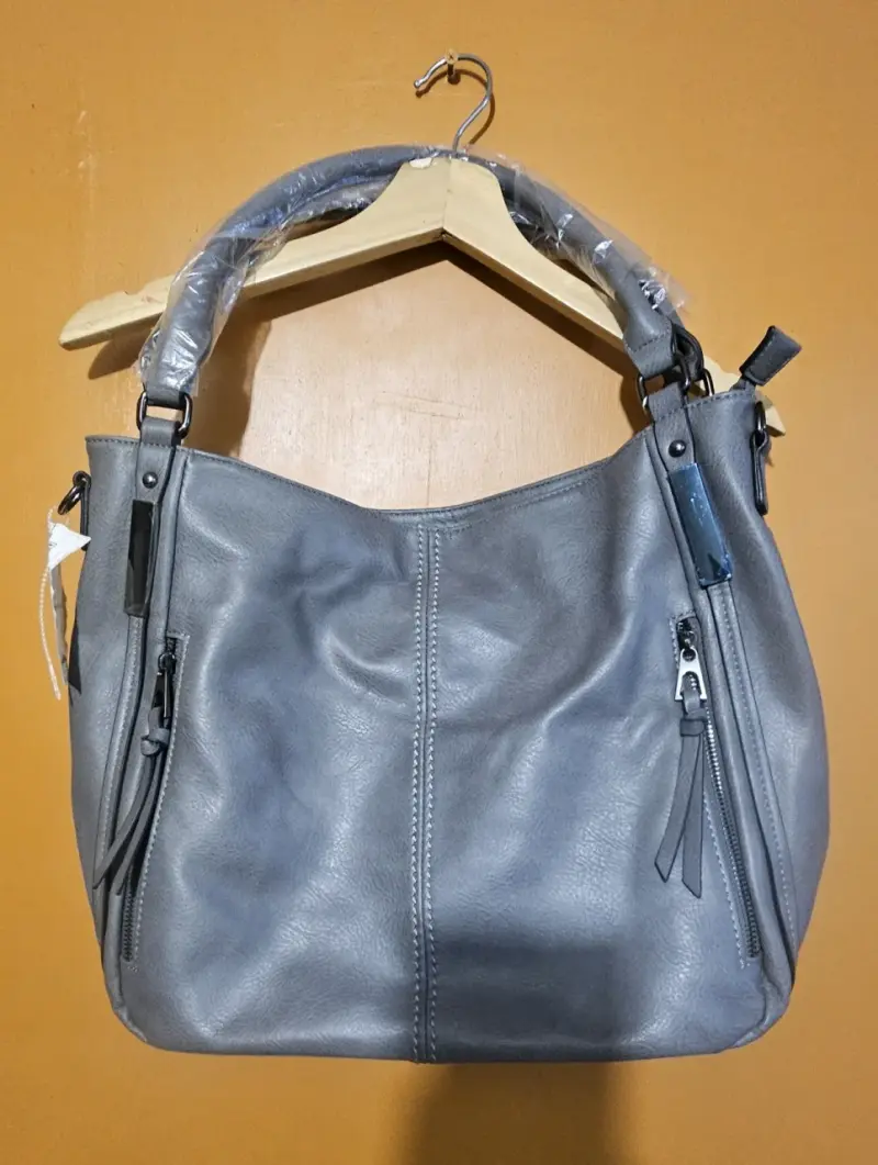 Bolso de cuero gris con cierre y asas reforzadas - 1