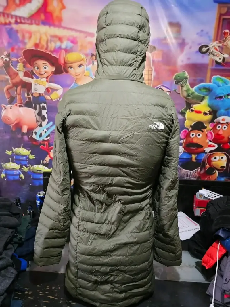 Parka verde The North Face con capucha - 3