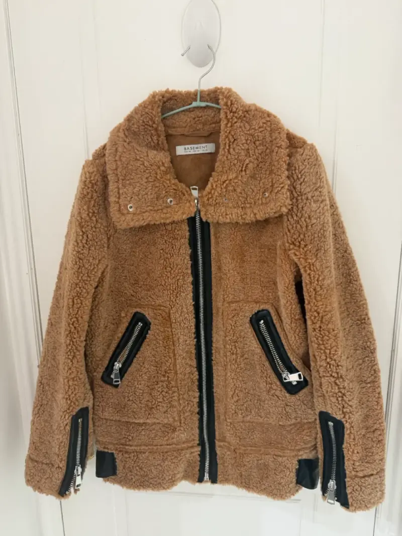 Chaqueta de lana sintética Basement color camel